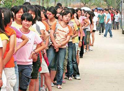 120.000 thí sinh vùng động đất TQ thi đại học